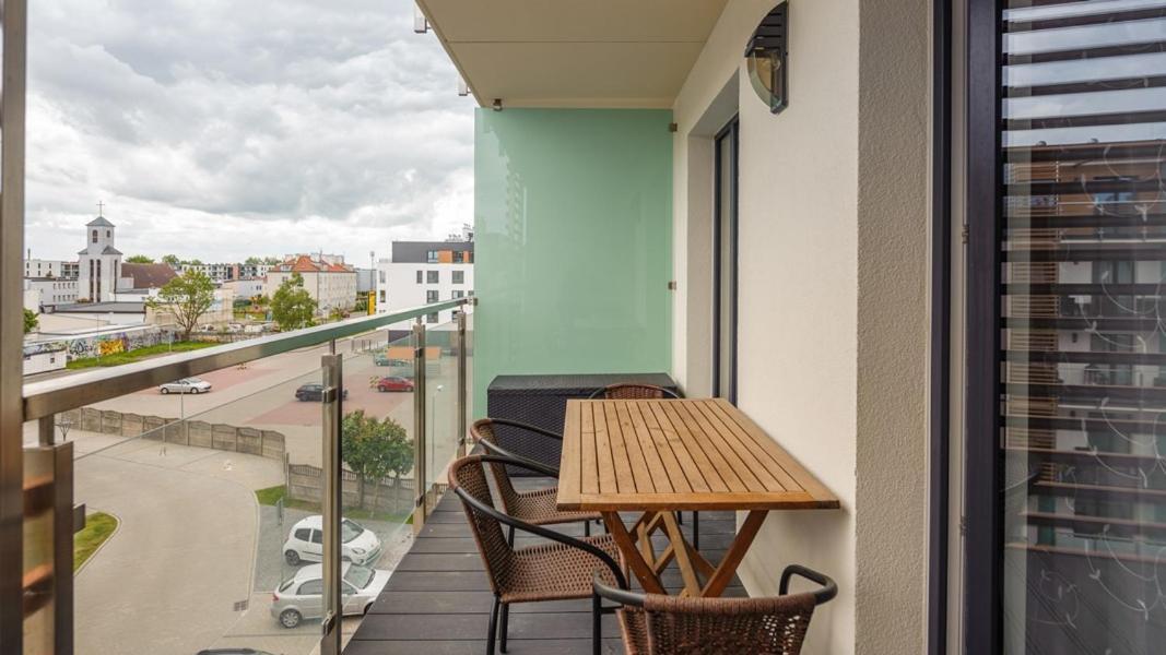 Horyzont Apartamenty - Navigator- Mozliwosc Wykupienia Sniadan!!! Kolobrzeg Exterior photo